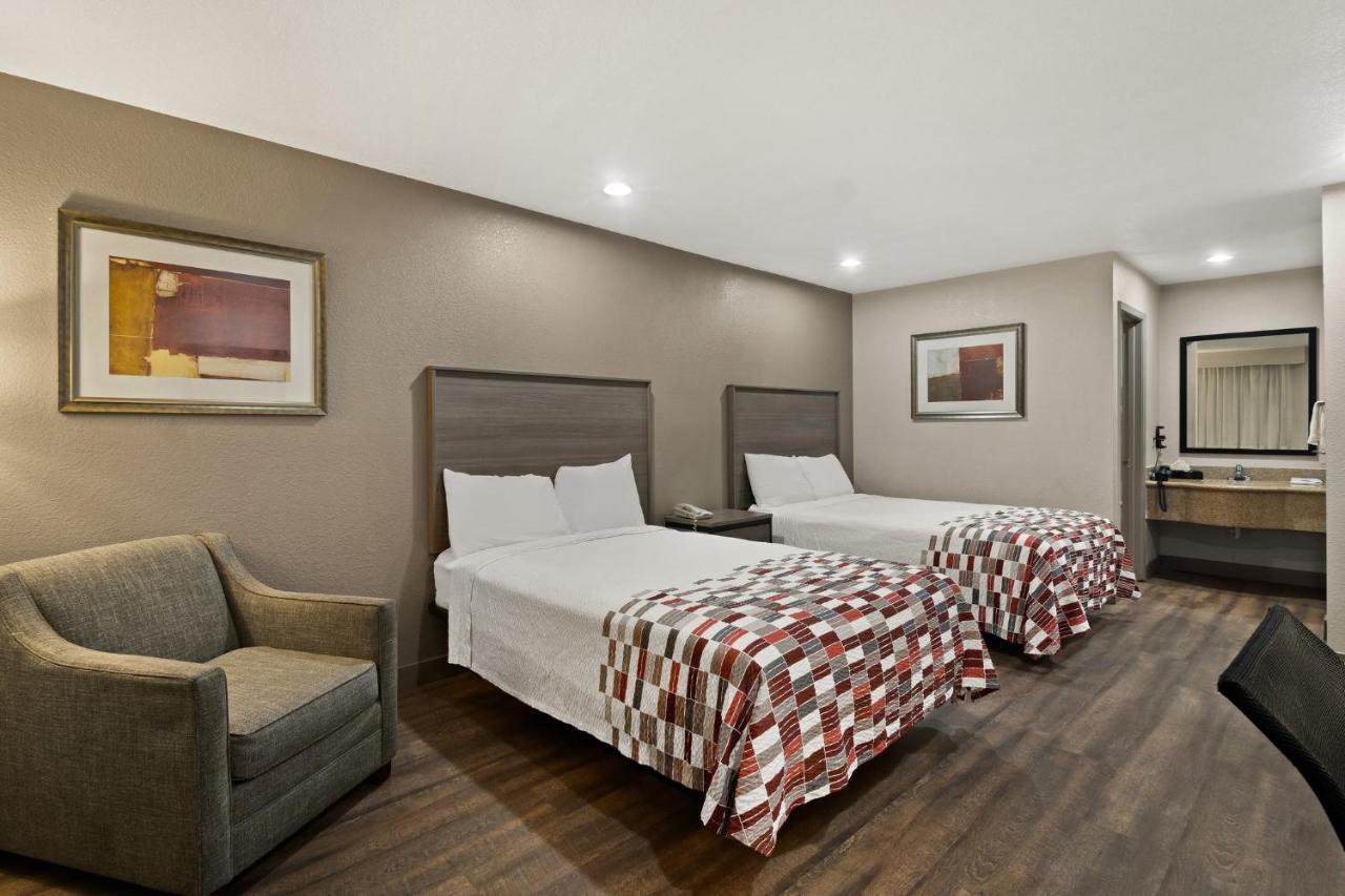 Irving Inn & Suites At Dfw Airport ภายนอก รูปภาพ