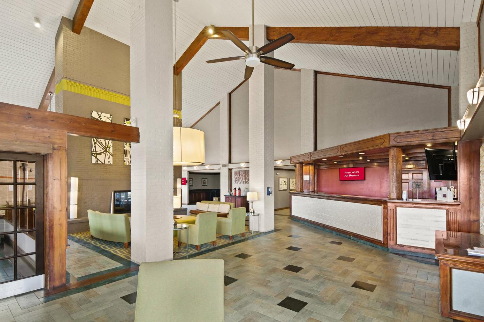 Irving Inn & Suites At Dfw Airport ภายนอก รูปภาพ