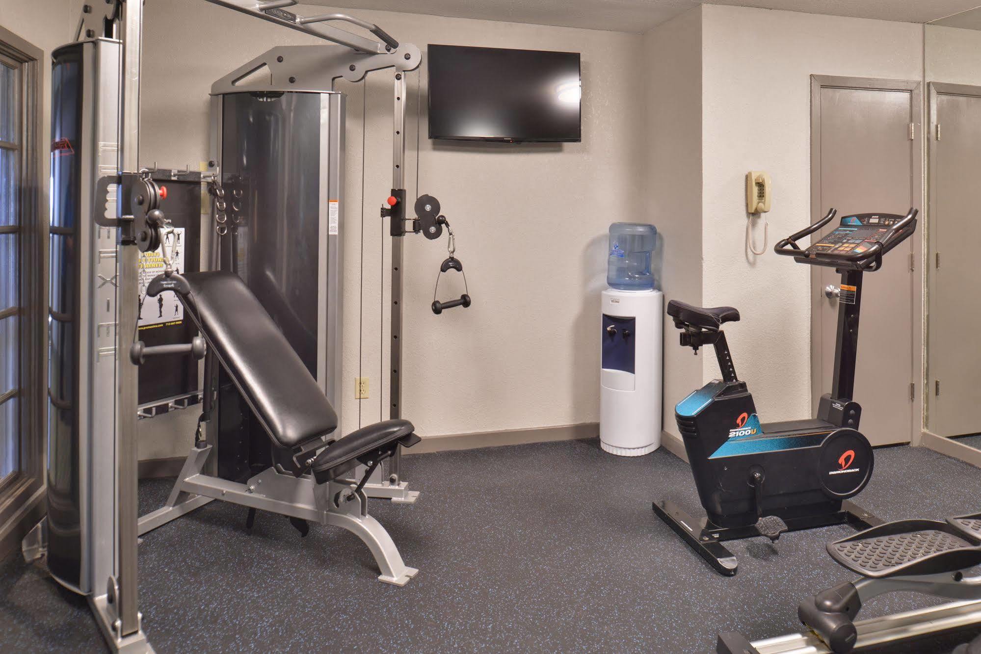 Irving Inn & Suites At Dfw Airport ภายนอก รูปภาพ